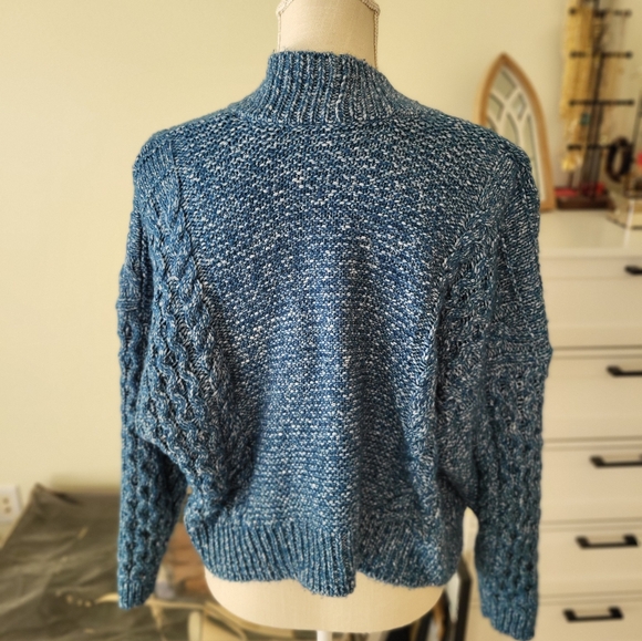 EUC Cabi Blue Cable Open Cardigan - Picture 11 of 14